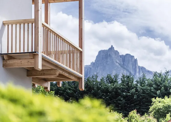 Soggiorno Paradisiaco all'Hotel Tyrol Castelrotto