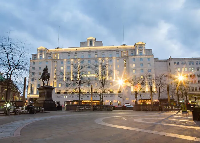 Best Hotels in Leeds With a Pool