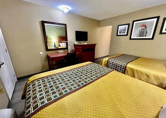 Top Cheap Hotels Near Miami Cruise Port