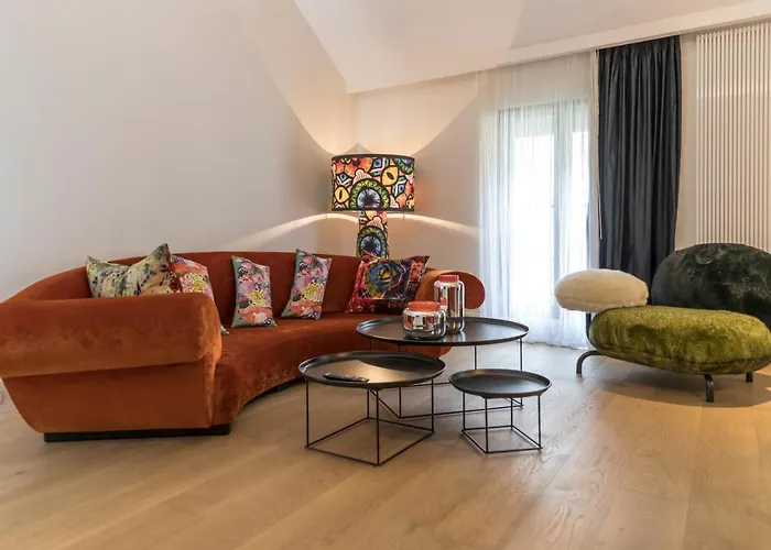 Best Dog Friendly Hotels in Bordeaux, France