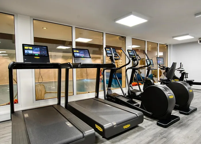 Top-Rated Inverness Hotels for Unforgettable Stays