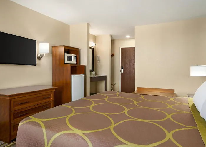 Top Hotels in Liberal KS