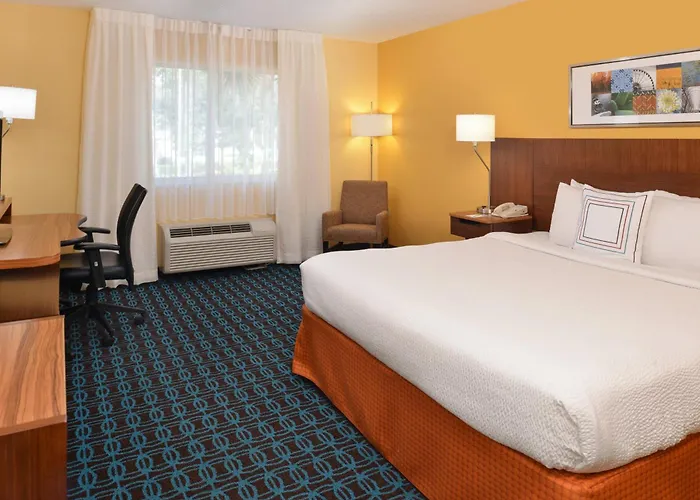 Top Hotels in Orange Park for Every Traveler