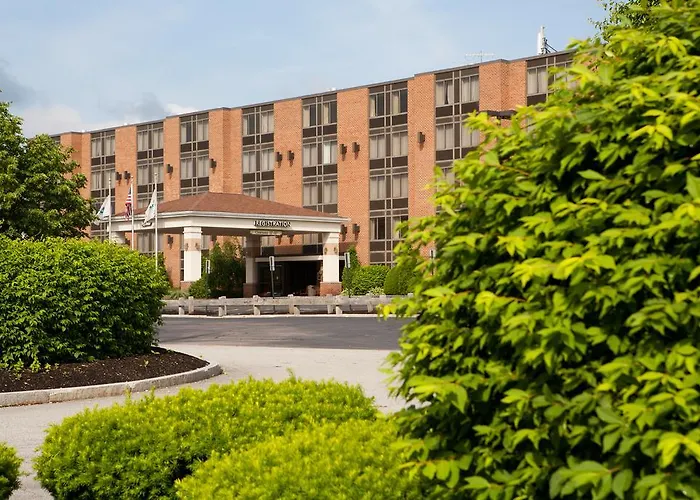 Best Hotels Near Lowell Observatory in Flagstaff, AZ