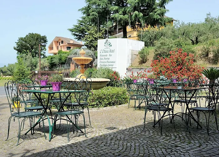 Prenotazione di hotel a Castel Gandolfo: cosa sapere