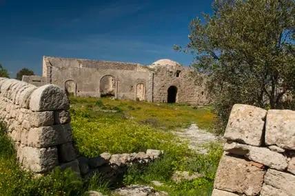 Syrakus ist die viertgrößte Stadt Siziliens und gehört zum Weltkulturerbe der Unesco. 