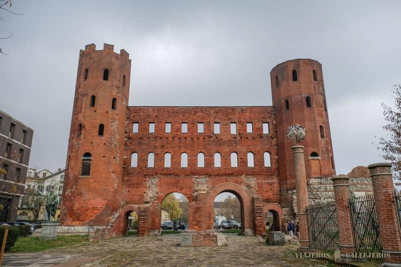 que hacer en turín porta palatina
